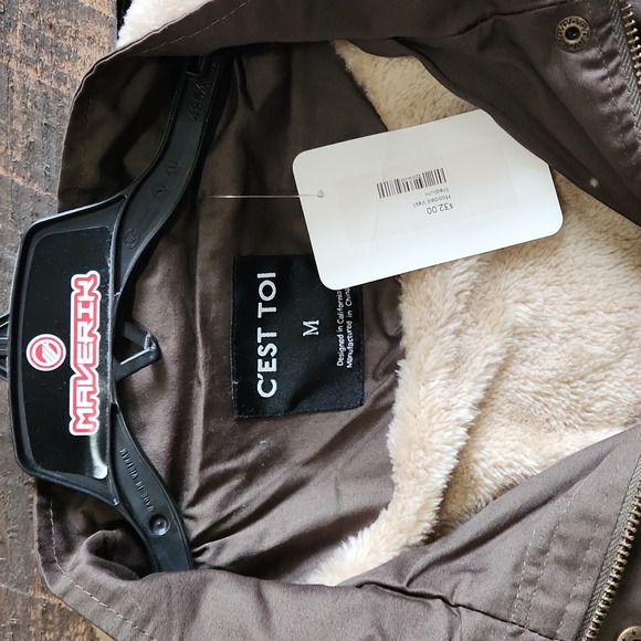 New with tags - C'EST TOI Medium Vest - Picture 2 of 9
